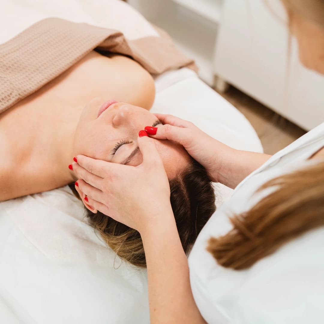 Tretma obraza za popolno sprostitev